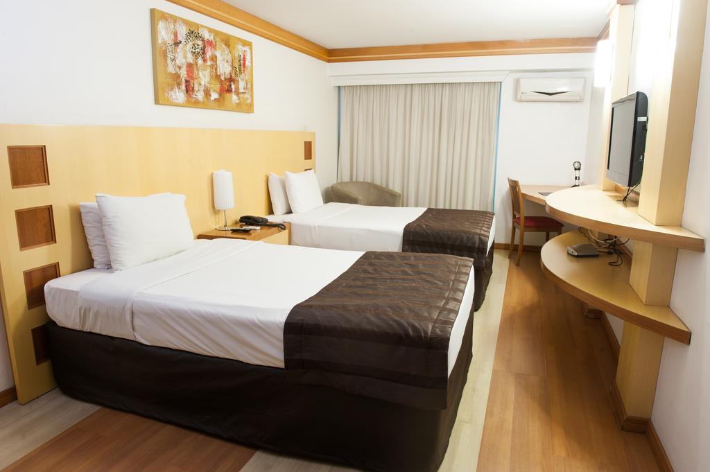 Planalto Bittar Hotel E Eventos Brasilia Exterior photo